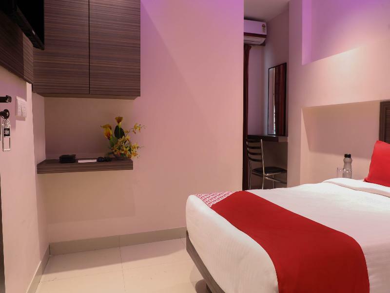 Super Hotel O Vaishnavi Inn Hyderabad Exterior foto